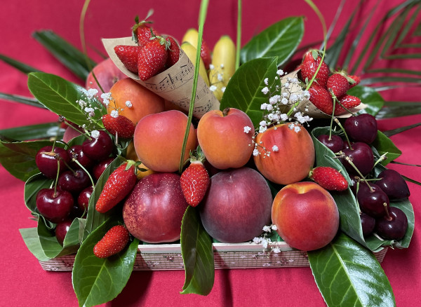 Corbeilles Fruits entiers de saison (10 à 12 personnes)