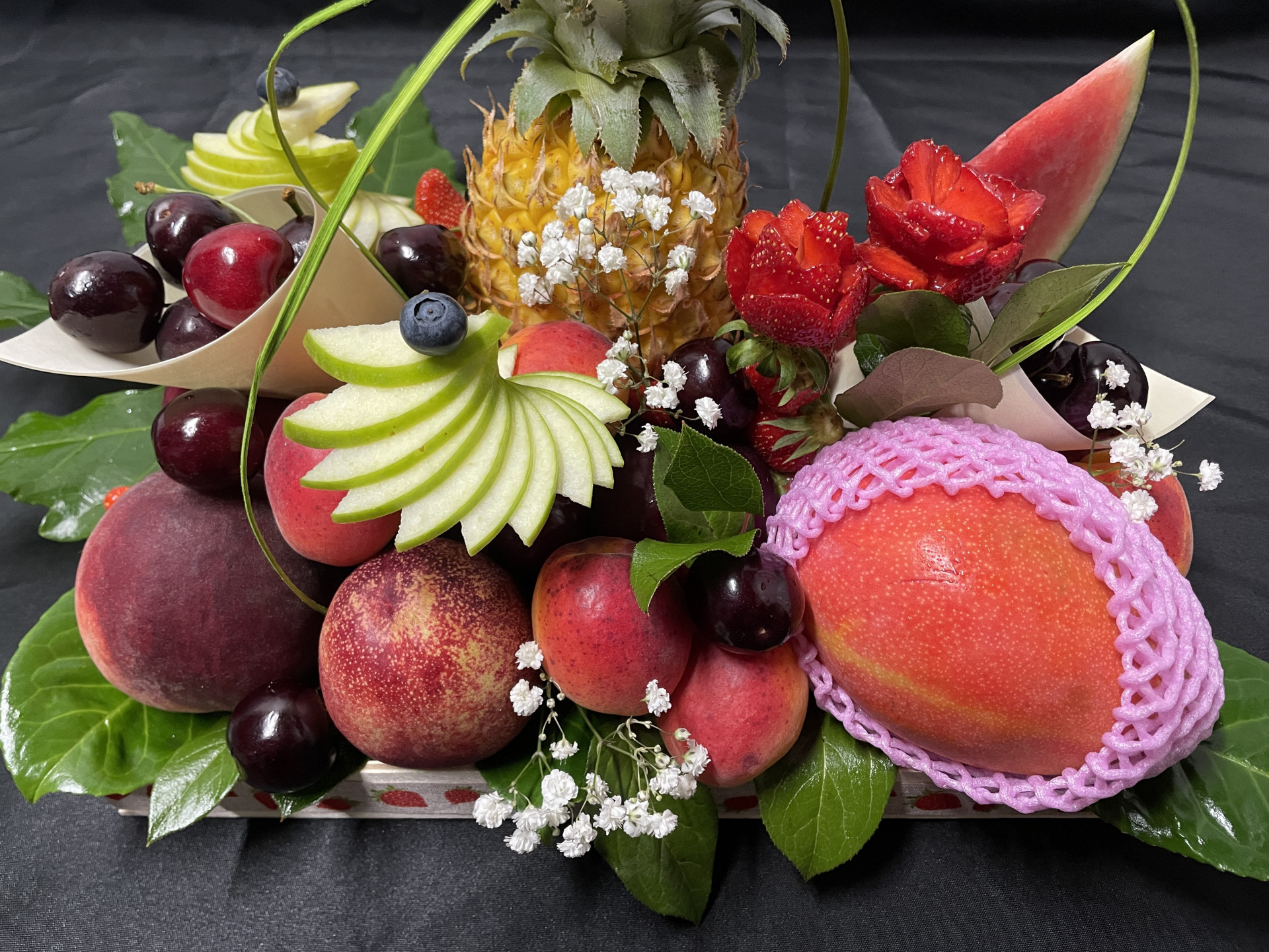 Corbeilles Fruits entiers exotiques (10 à 12 personnes)